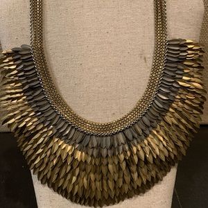 STELLA & DOT Statement Necklace